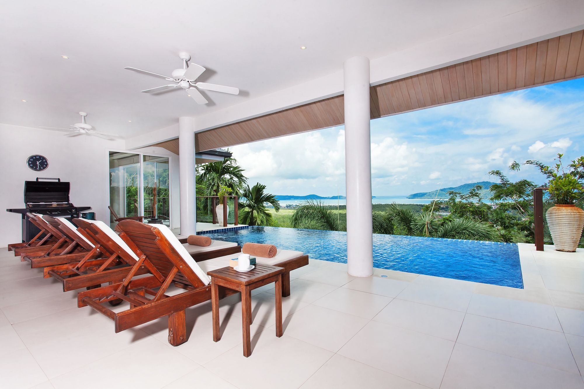 Villa Alangkarn Andaman 5 Bed Infinity Pool With Incredible View Nai Harn Exteriör bild